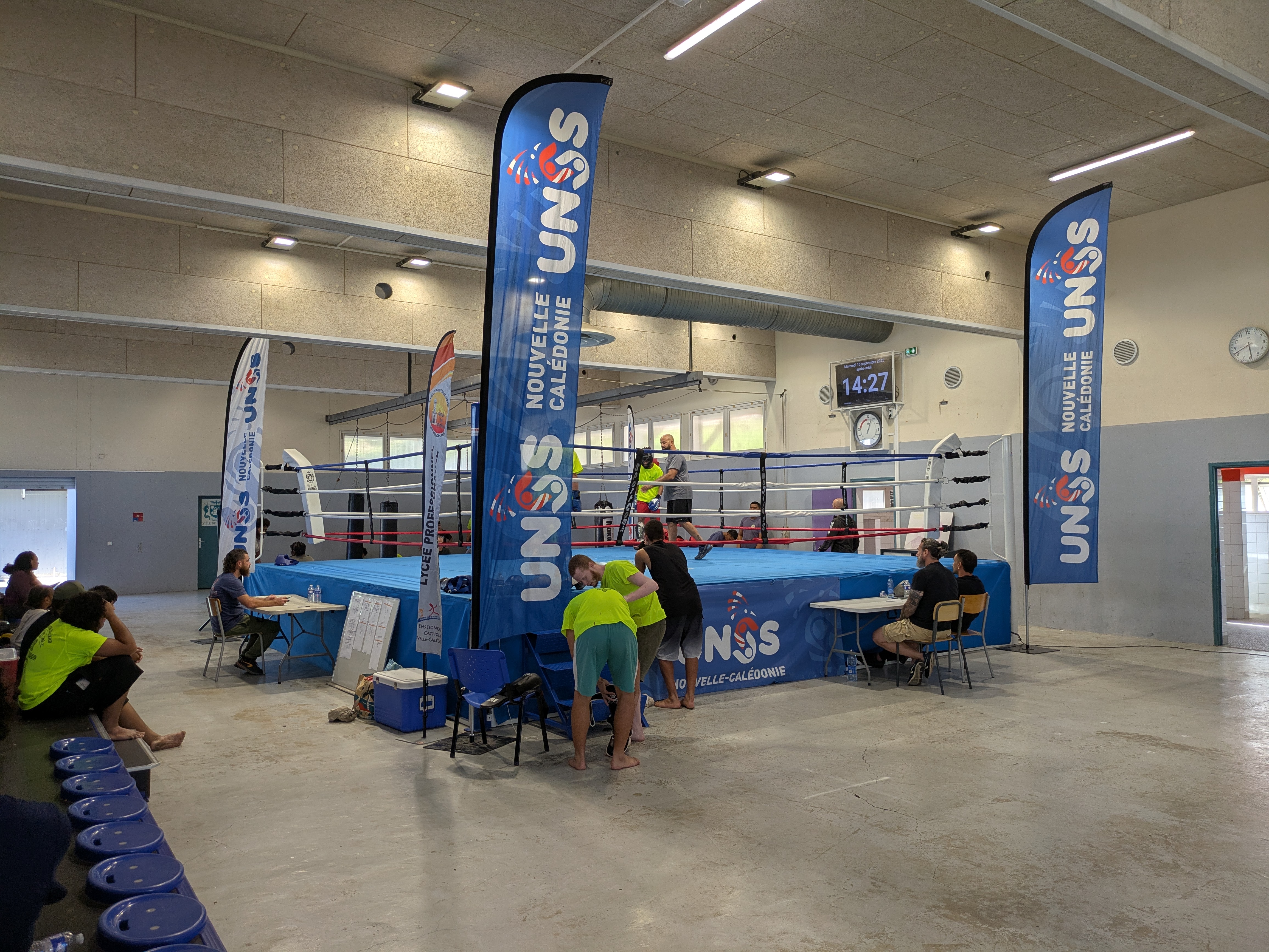 Une belle scène pour des spectateurs et des acteurs ravis !